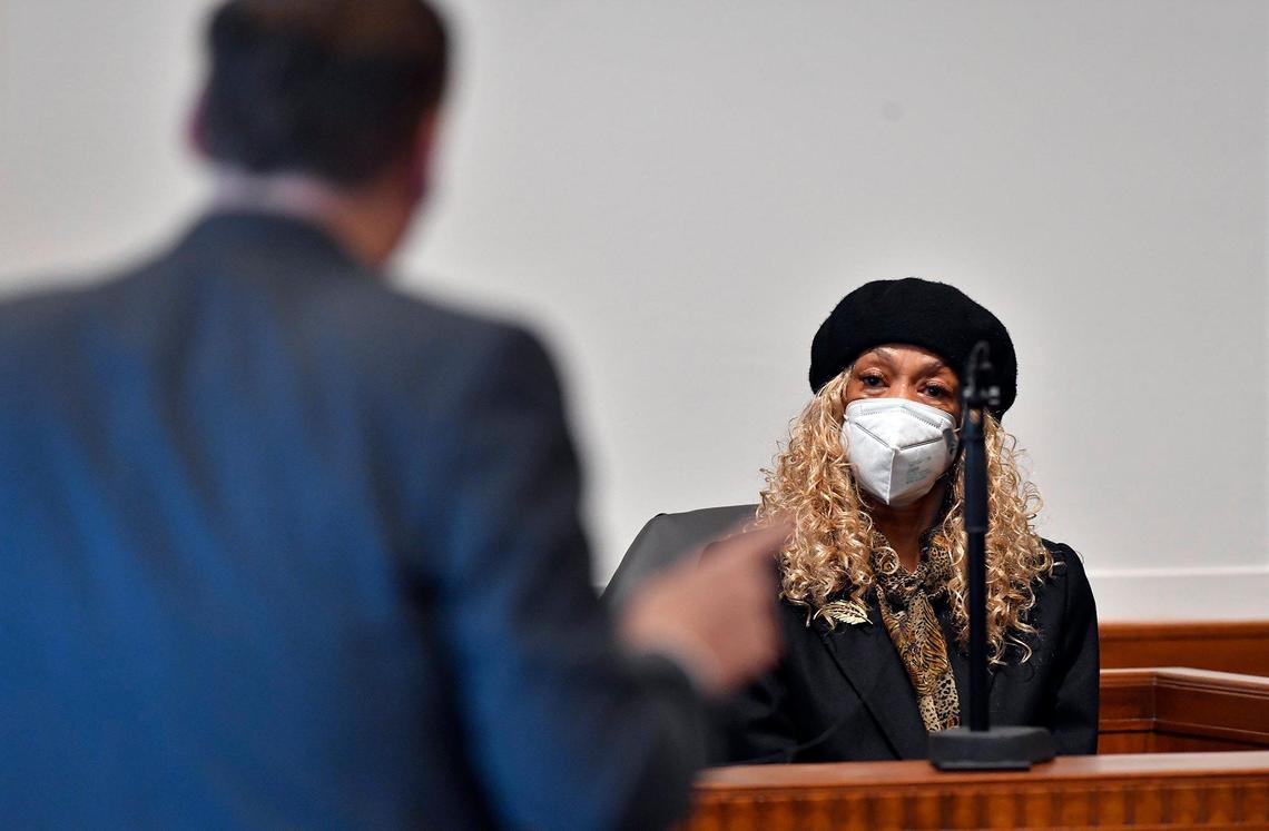 An attorney with the Missouri Attorney General’s office questions Cecile Simmons during testimony Tuesday morning in the evidentiary hearing regarding the innocence of Kevin Strickland, who has been incarcerated for the past 43 years. Strickland has denied any involvement in the 1978 triple murder in Kansas City for which he remains imprisoned. Simmons is the sister of the late Cynthia Douglas, the only eyewitness to the murders.