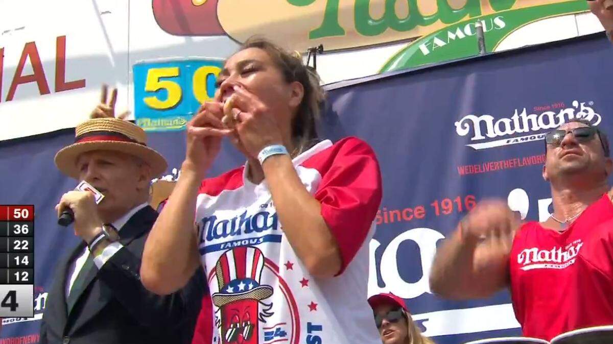 Miki Sudo.