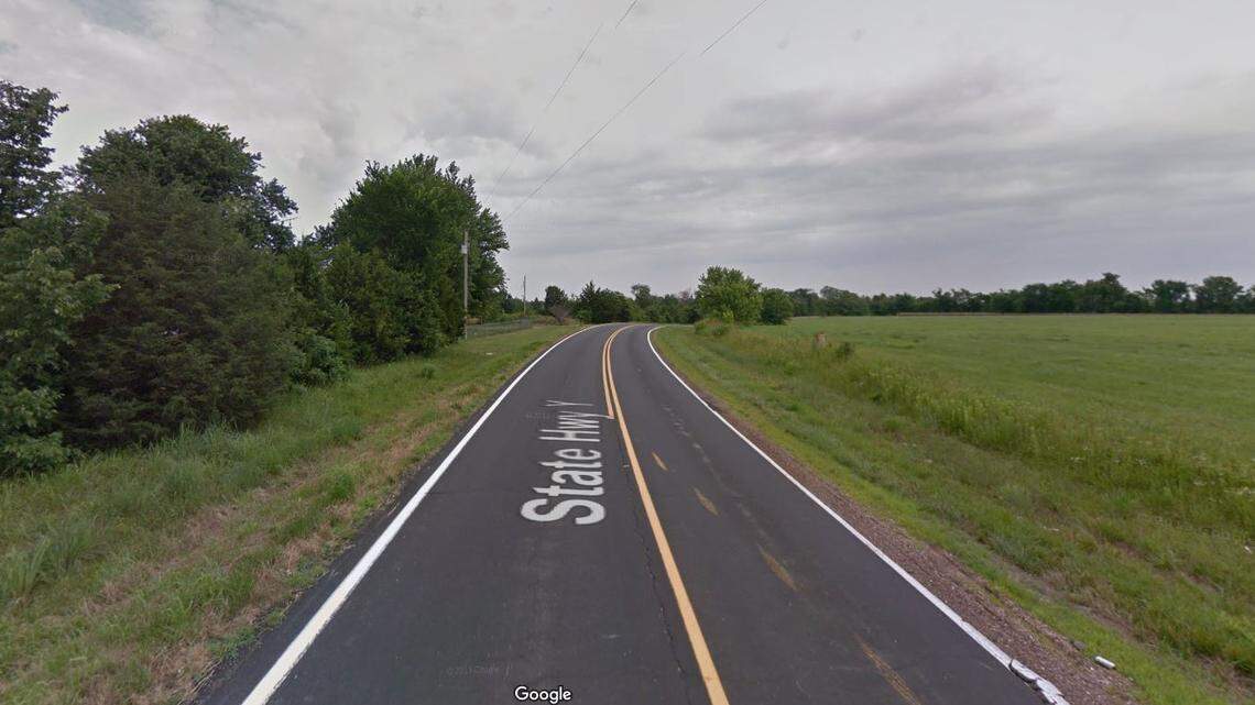 A Missouri deputy died Friday evening in Miller County in the vicinity of Missouri Highway Y and Rabbit Hill Road. He was 26.