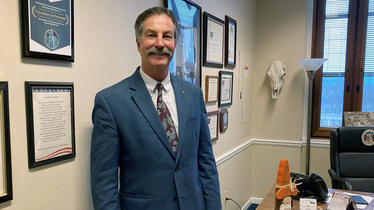 State Sen. Mike Moon was punished for wearing overalls on the Senate floor. Now, he and fellow hyperconservatives block lawmakers from making any progress.