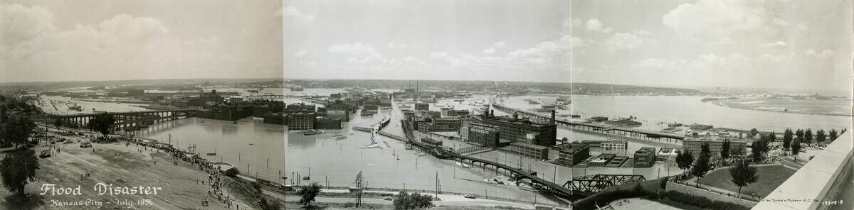 Panoramic view of the West Bottoms during the 1951 Flood. Spectators observe the damage from West Terrace Park, where Interstate 35 runs now.