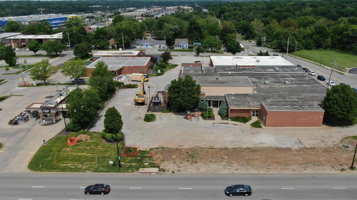 A significant $102 million mixed-use project, Grand Station Marketplace, is up for approval in Merriam. The development near IKEA proposes over 200 apartments, retail space, and a grocery store on the site of the former Antioch Branch Library and surrounding area. 050625
