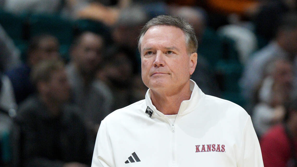 Bill Self kritisiert Kansas Basketball für die „schwache, schwache ...
