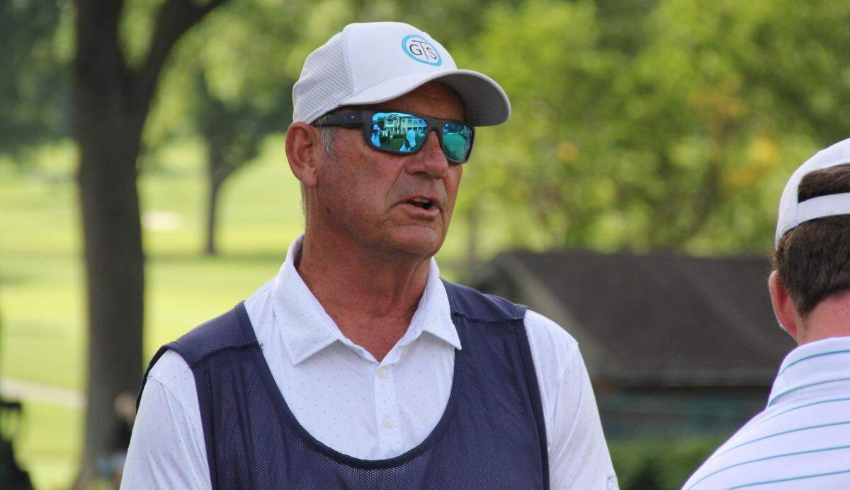 Baseball Hall of Famer and former longtime Kansas City Royals star George Brett caddied on Thursday for Prairie Village’s Kevin Ward, who shot 74 in Round 1.