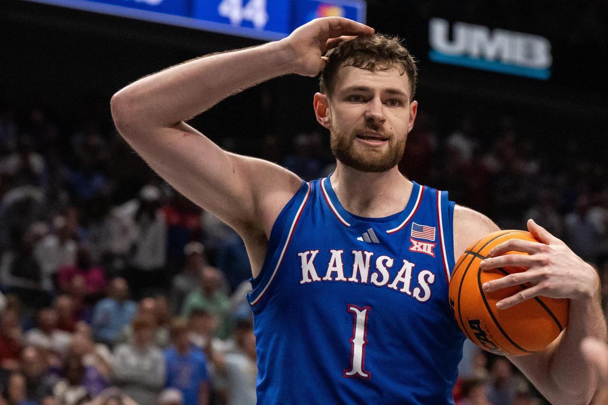 Kansas Jayhawks center Hunter Dickinson reacts to a call in the second half of the Big 12 Championship quarterfinal game vs. the Arizona Wildcats on Thursday, March 13, 2025 at T-Mobile Center.