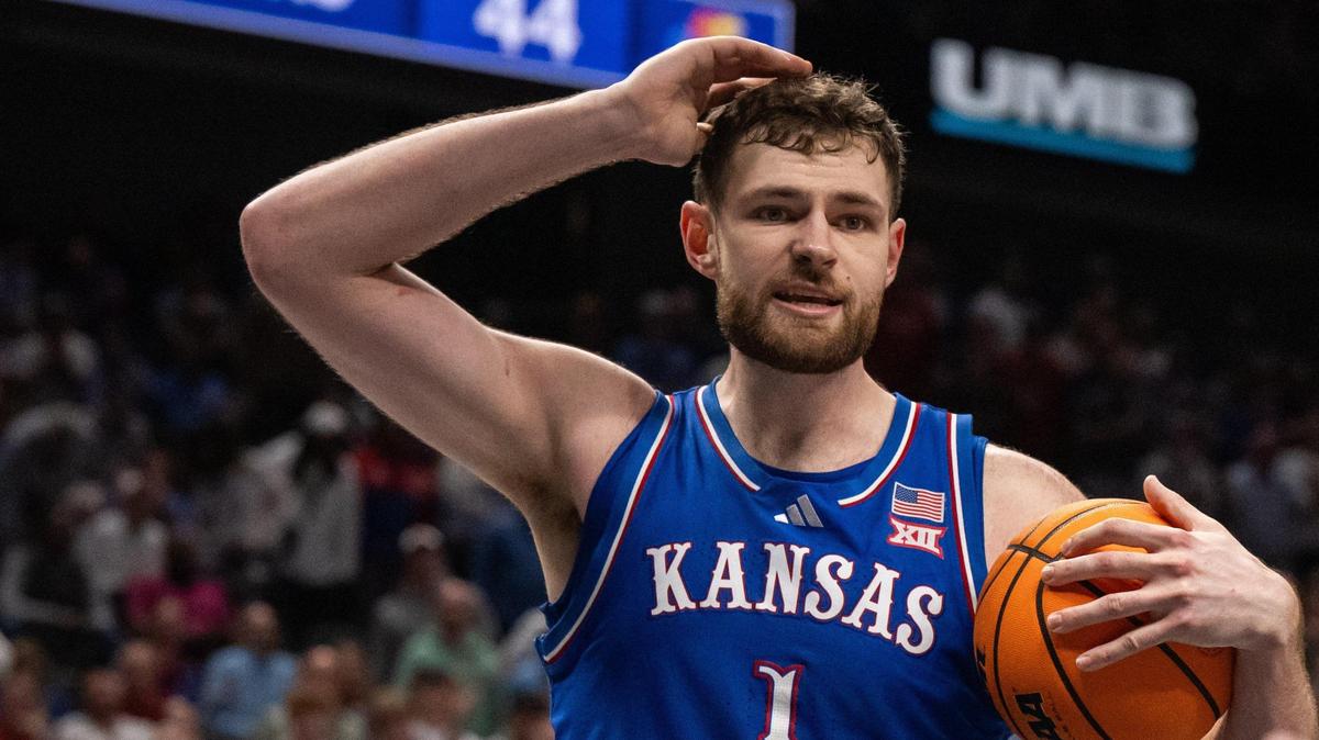 Kansas Jayhawks center Hunter Dickinson reacts to a call in the second half of the Big 12 Championship quarterfinal game vs. the Arizona Wildcats on Thursday, March 13, 2025 at T-Mobile Center.