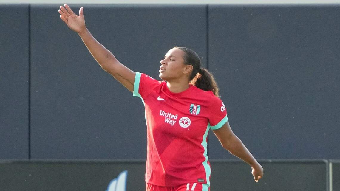 The inside story of KC Current forward Michelle Cooper’s breakout & new contract