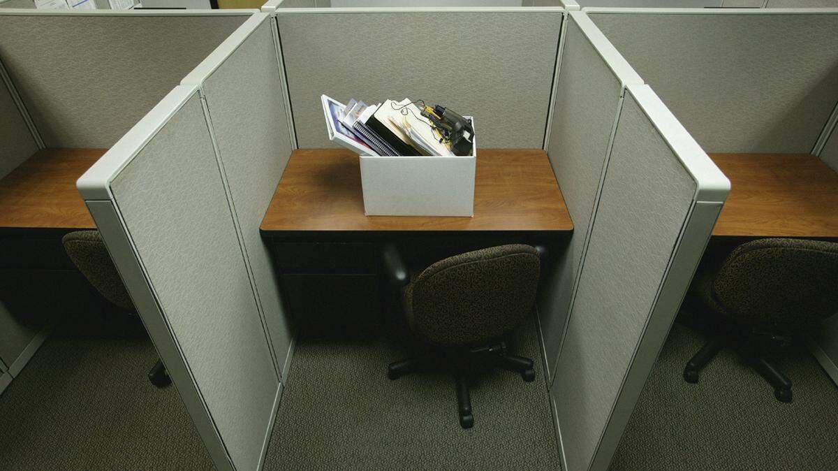 unemployment labor jobs report cubicle
