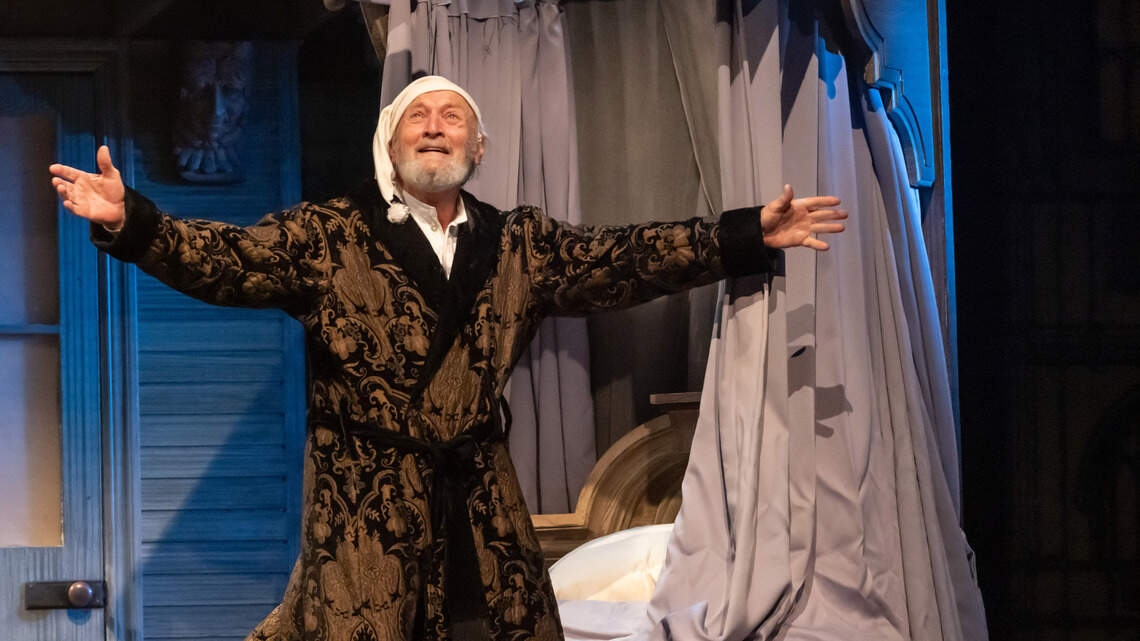 ‘A good time to stop’: KC acting icon to end his 25-year run as Scrooge
