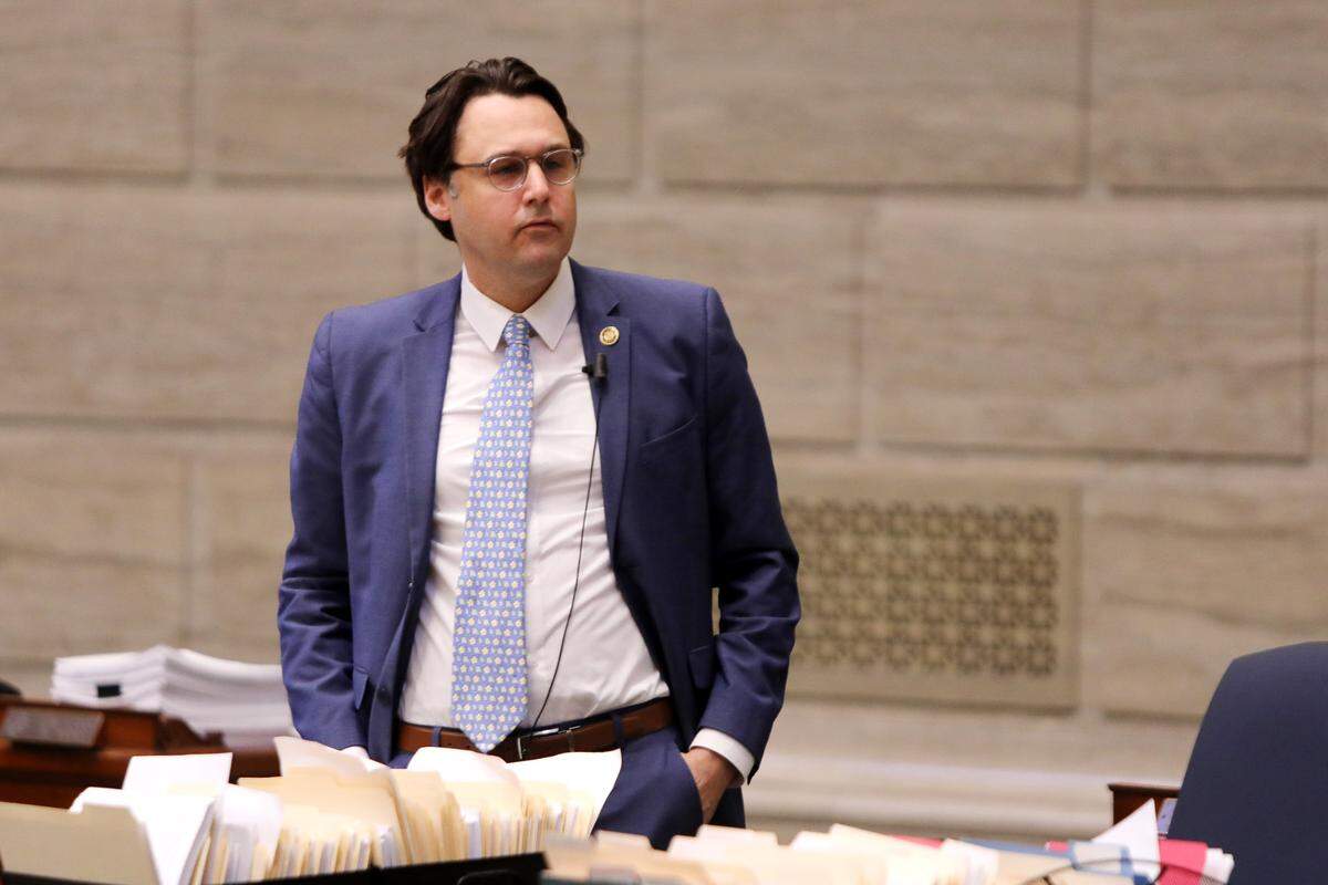 Missouri Senate Minority Leader John Rizzo, an Independence Democrat.
