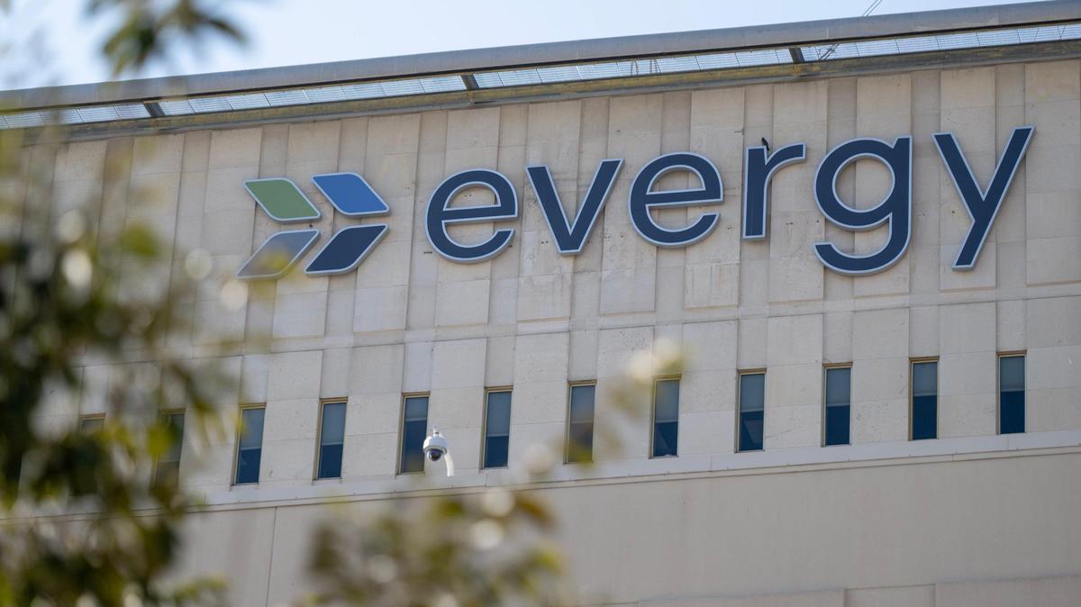 Evergy Headquarters in Topeka. The company has requested a rate increase that is before the Kansas Corporation Commission. (Sept. 20, 2023)