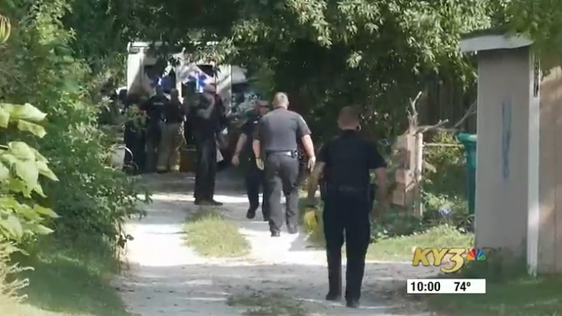 A week after Charles Tart was found shot and killed in a vehicle in an alley, a man wanted in his death was discovered dead, Missouri police say.