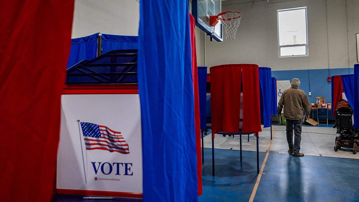 Many voters seemed to have put more thought into what to have for lunch than into who should lead the nation.