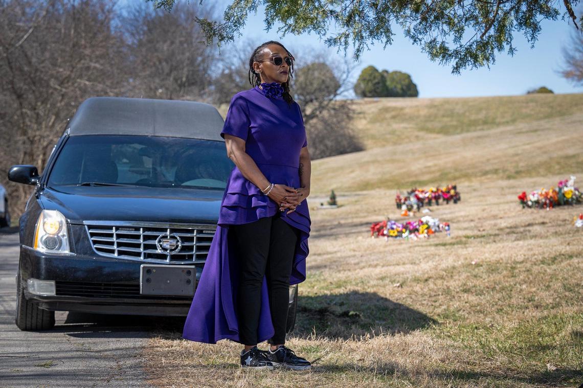 Mortician Gwendelrae Hicks, owner of Northern Star Mortuary in Kansas City, Kansas, witnessed families struggle with the pain brought on by restrictions placed on funerals during the early part of the COVID-19 pandemic.