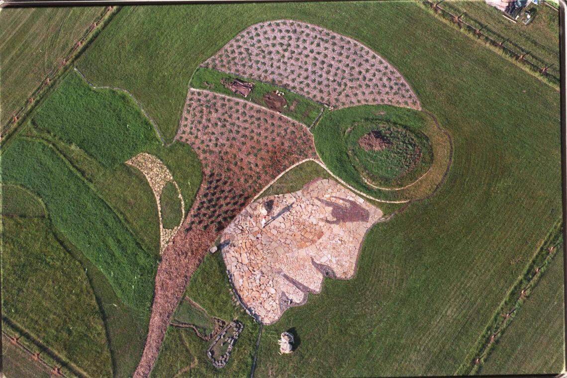 Stan Herd's 1997 Amelia Earhart portrait in Atchison.