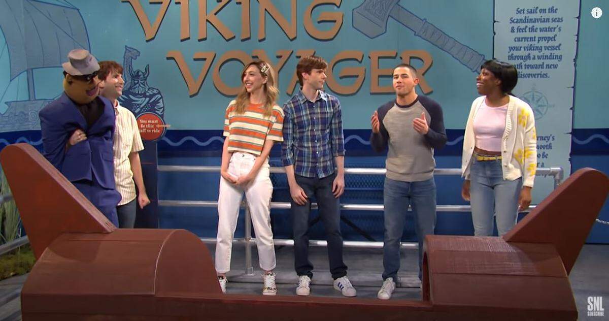 In this “Saturday Night Live” sketch, it’s hard to figure out who should sit where on the Viking Voyager at Worlds of Fun. From left: Kyle Mooney, Kansas City native Heidi Gardner, Mikey Day, guest host Nick Jonas and Ego Nwodim.