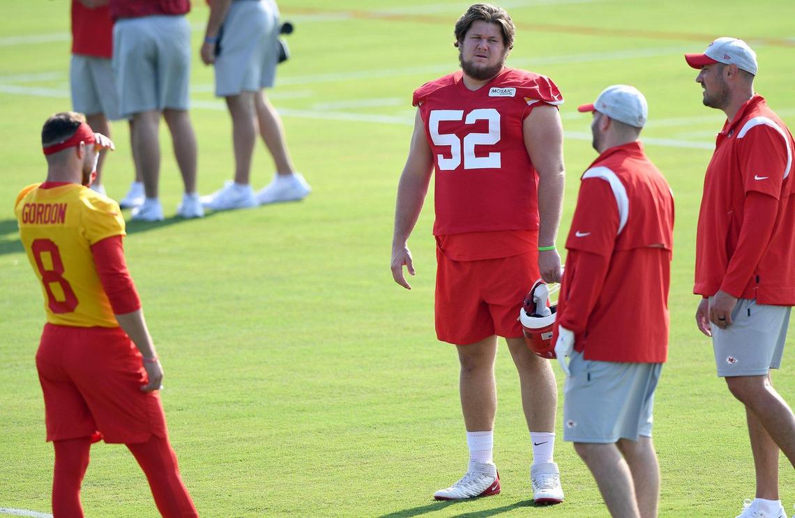 Rookie offensive lineman Creed Humphrey is playing the center position at a very high level so far this season for the Kansas City Chiefs.
