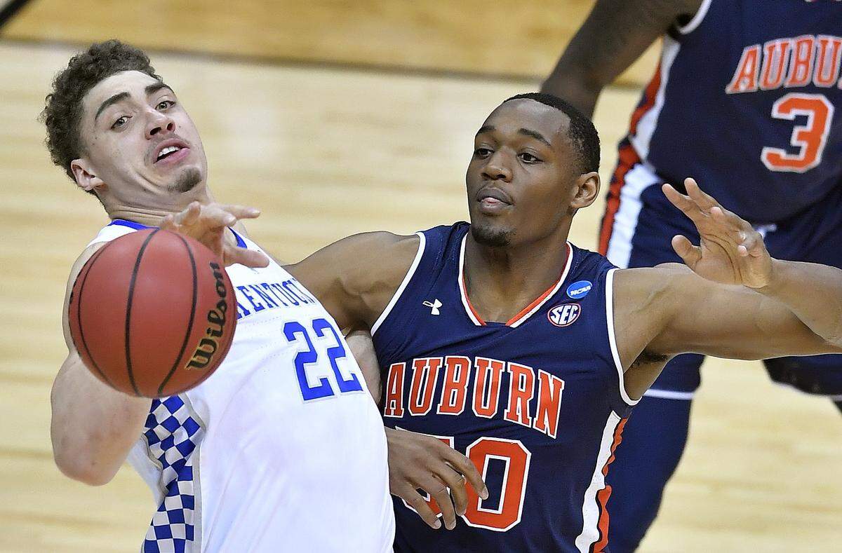 Auburn’s Austin Wiley (50) had seven points and two rebounds in the Tigers’ 77-71 overtime win over Kentucky in the 2019 NCAA Tournament Midwest Region finals.