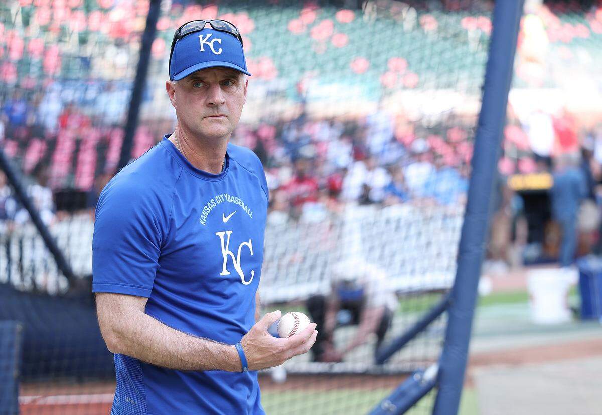 Kansas City Royals manager Matt Quatraro watches his team take batting practice before facing the Braves at Truist Park in Atlanta on Friday, March 27, 2026.