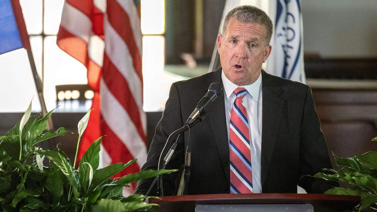 After being sworn in as interim Jackson County Executive Phil LeVota addresses the crowd on hand at the Historic Truman Courthouse in Independence on Thursday, October 16, 2025. He replaces Frank White, who was removed by voters in a recall election.