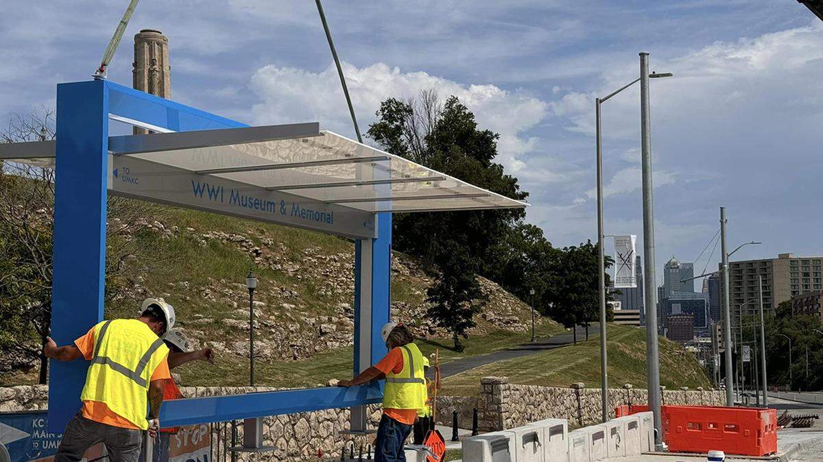 “The dominant goal is to develop the city,” said a member of the Streetcar Authority board. The numbers tell a different tale.