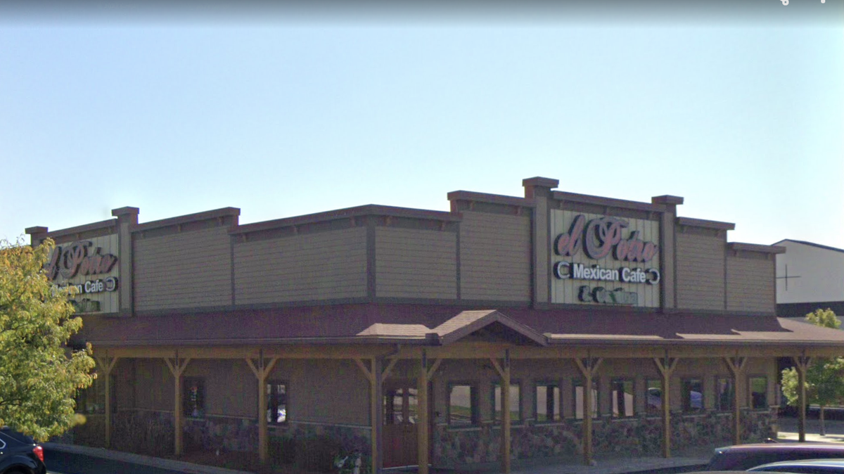 El Potro Mexican restaurant at 116 Stewart Court in Liberty, Missouri, as captured by Google Earth.