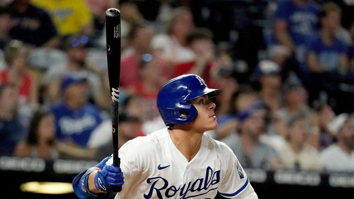 Kansas City Royals’ Nick Pratto, watches his walk-off home run during the ninth inning of a baseball game against the Boston Red Sox Saturday, Aug. 6, 2022, in Kansas City, Mo. The Royals won 5-4. (AP Photo/Charlie Riedel)