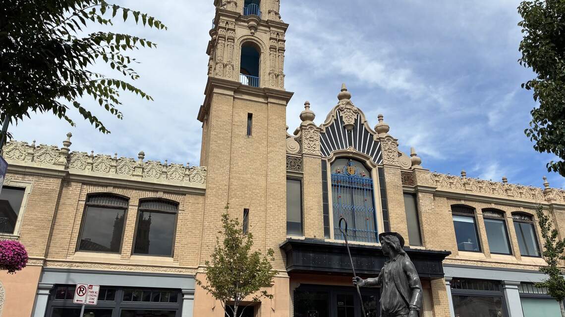 KC Rep in talks to relocate to Country Club Plaza. ‘Both sides want this to happen’