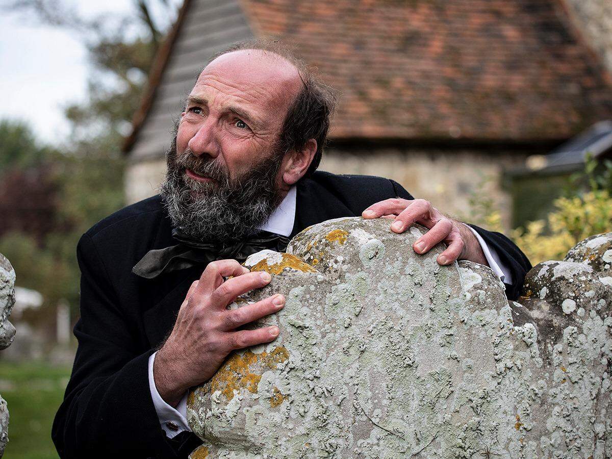 Gerald Dickens, the great-great-grandson of author Charles Dickens, will appear at the Midwest Genealogy Center and Woodneath Library Center.