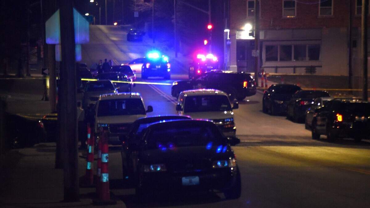 Kansas City police were investigating a shooting Wednesday night in the 3200 block of East 32nd Street that left one man dead and another wounded.