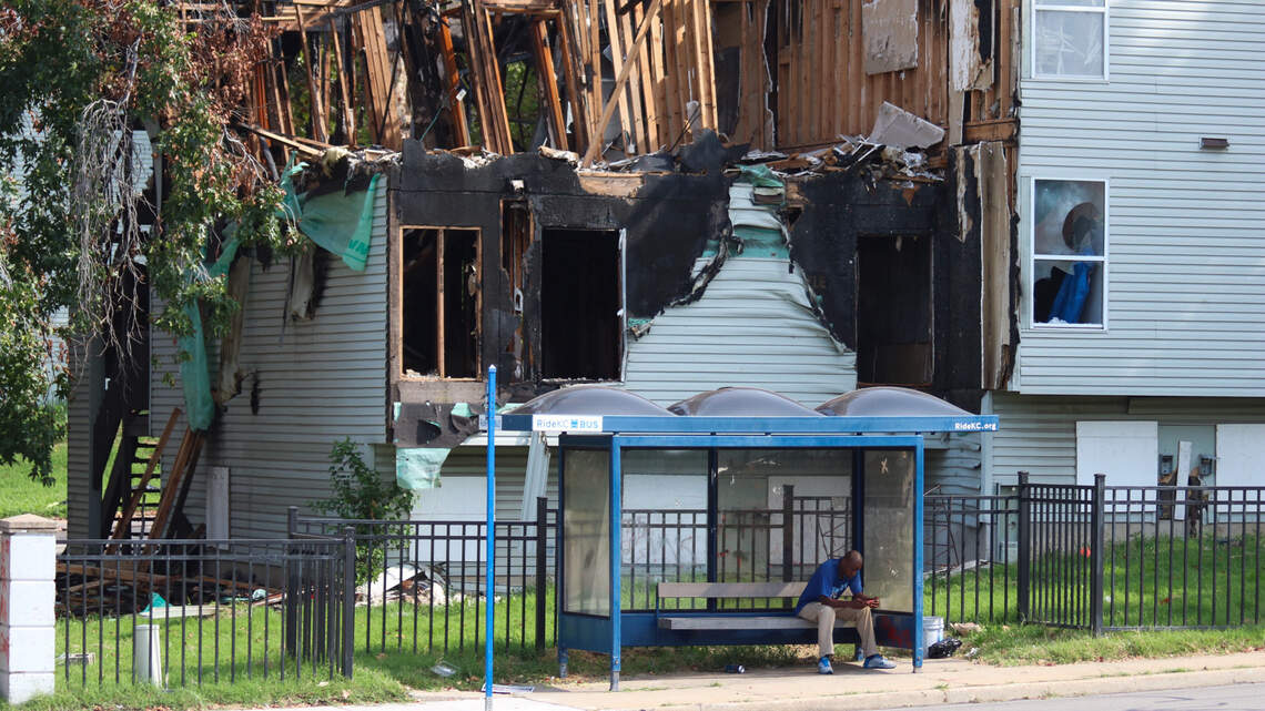 Man charged with arson after fire at troubled Kansas City apartment complex