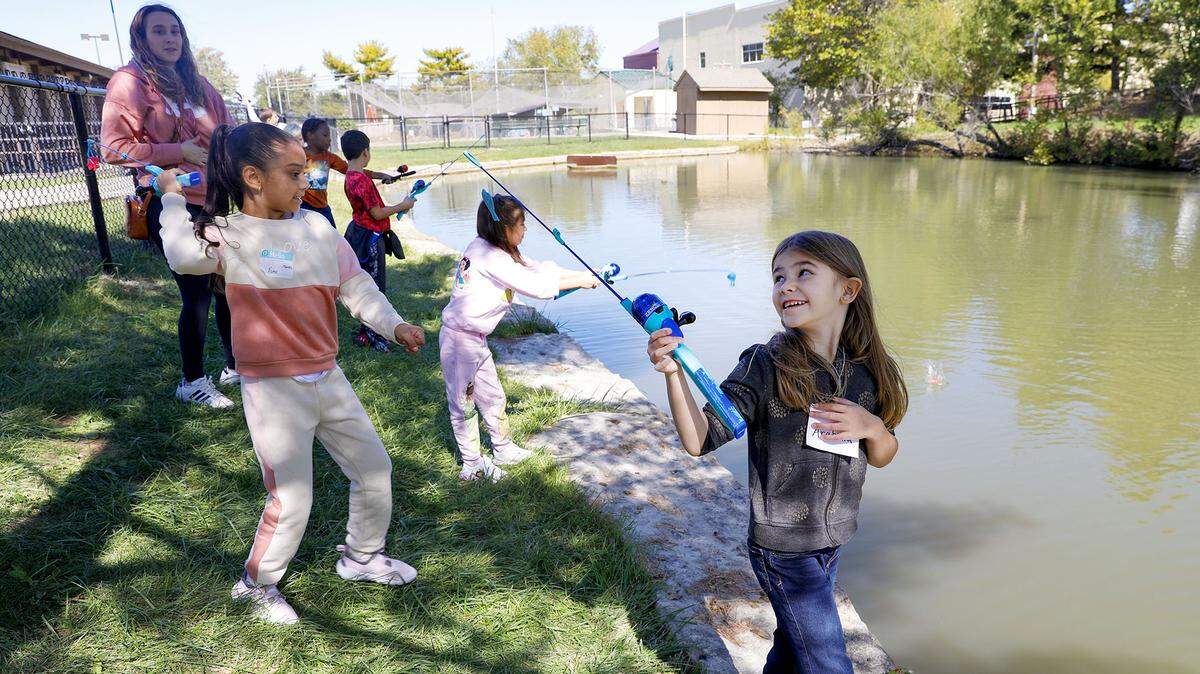 “Elementary teachers signed up to take field trips earlier this fall,” said Talia Evans, LSR7 assistant director of public relations. “They met there and got to do some activities that were nature related.” Fishing was part of the fun.