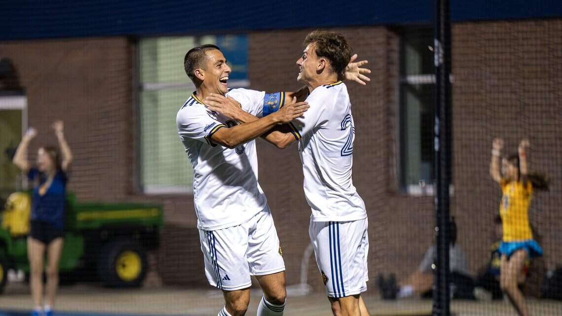 Behind the scenes with the highest-ranked sports team in UMKC history