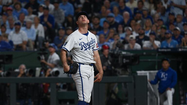 Behind the pivotal at-bat that swung Royals-Yankees Game 3, if not entire ALDS