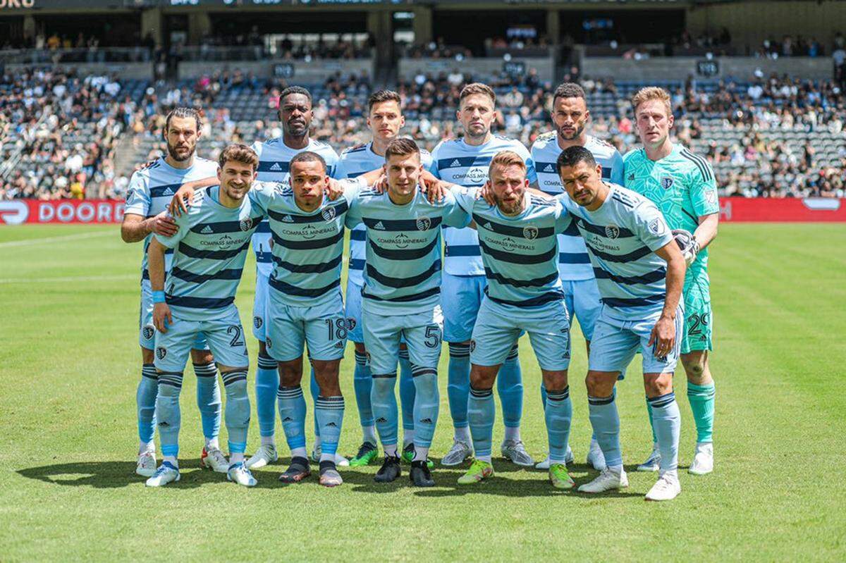 Sporting KC left Southern California with no points on Easter Sunday following a 3-1 defeat to LAFC at Banc of California Stadium.