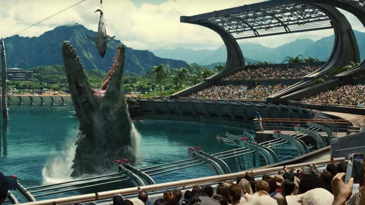 An 85-million-year-old fossil found in Kansas in 1991 is that of a newborn mosasaur, a prehistoric sea monster featured in “Jurassic World.” The fossil is said to be that of the youngest mosasaur ever found.