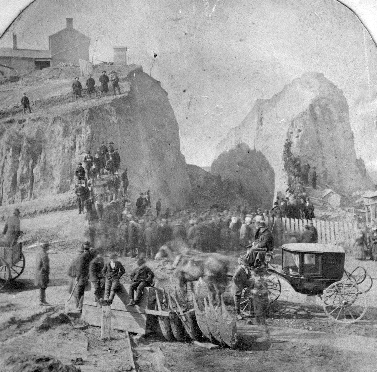 Street grading in progress near Fourth Street and Grand. 1886.
