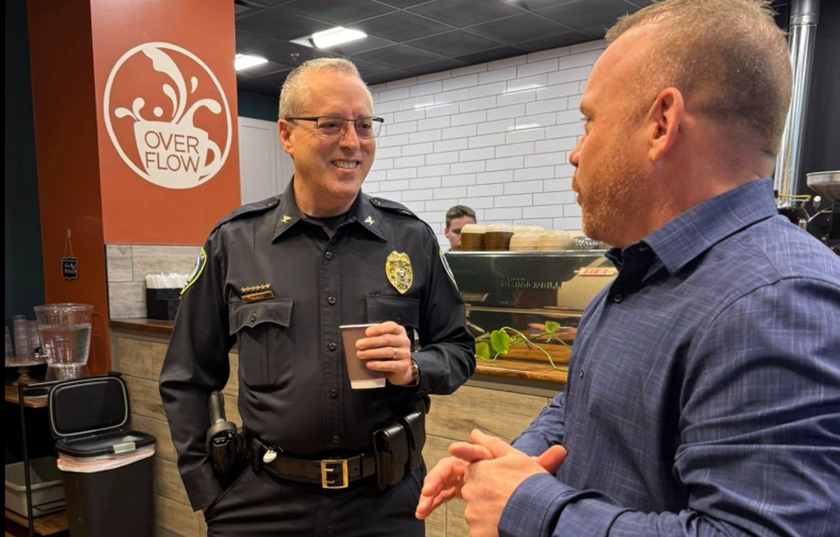 Gladstone police chief Fred Farris, left.