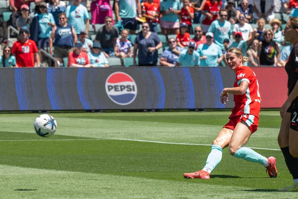 Kansas City Current forward Haley Hopkins (13) takes a shot on goal in the Current's match vs. Portland Thorns FC on Sunday, May 24, 2026, at CPKC Stadium.