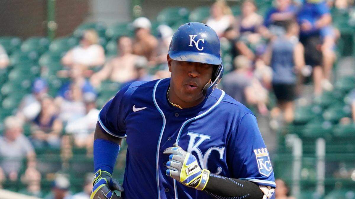 The Royals’ Salvador Perez rounds the bases after hitting a solo home run in the sixth inning against the Chicago Cubs, Friday, Aug. 20, 2021, at Wrigley Field in Chicago.