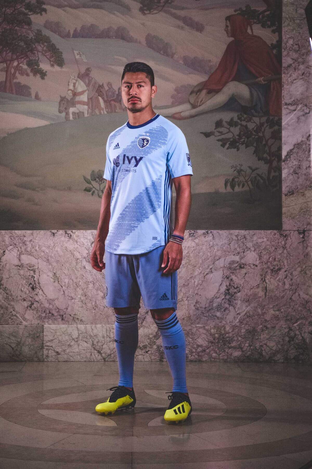 Roger Espinoza dons the new Sporting KC primary jersey.