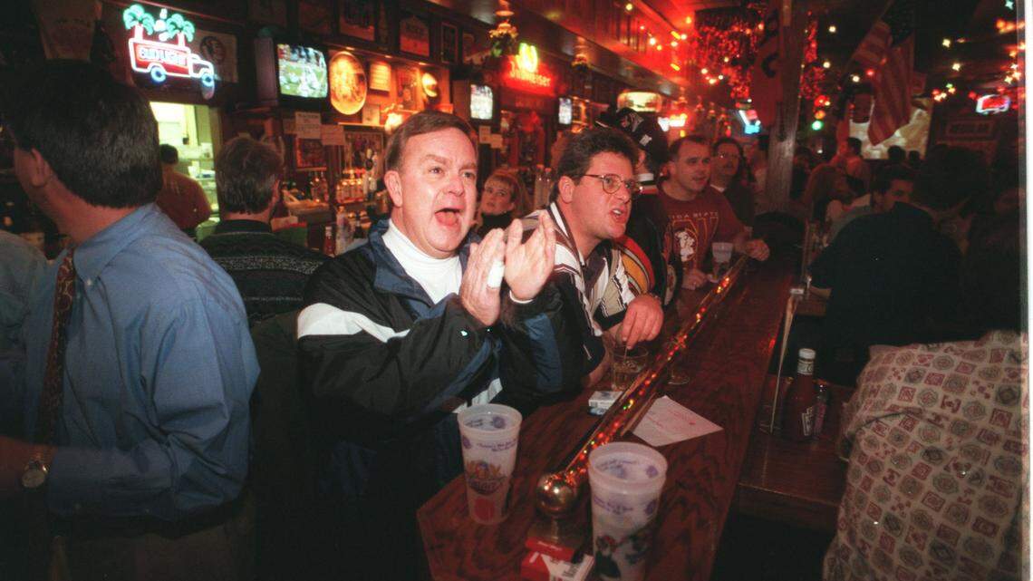 Popular KC bar will close a Johnson County location after 38 years