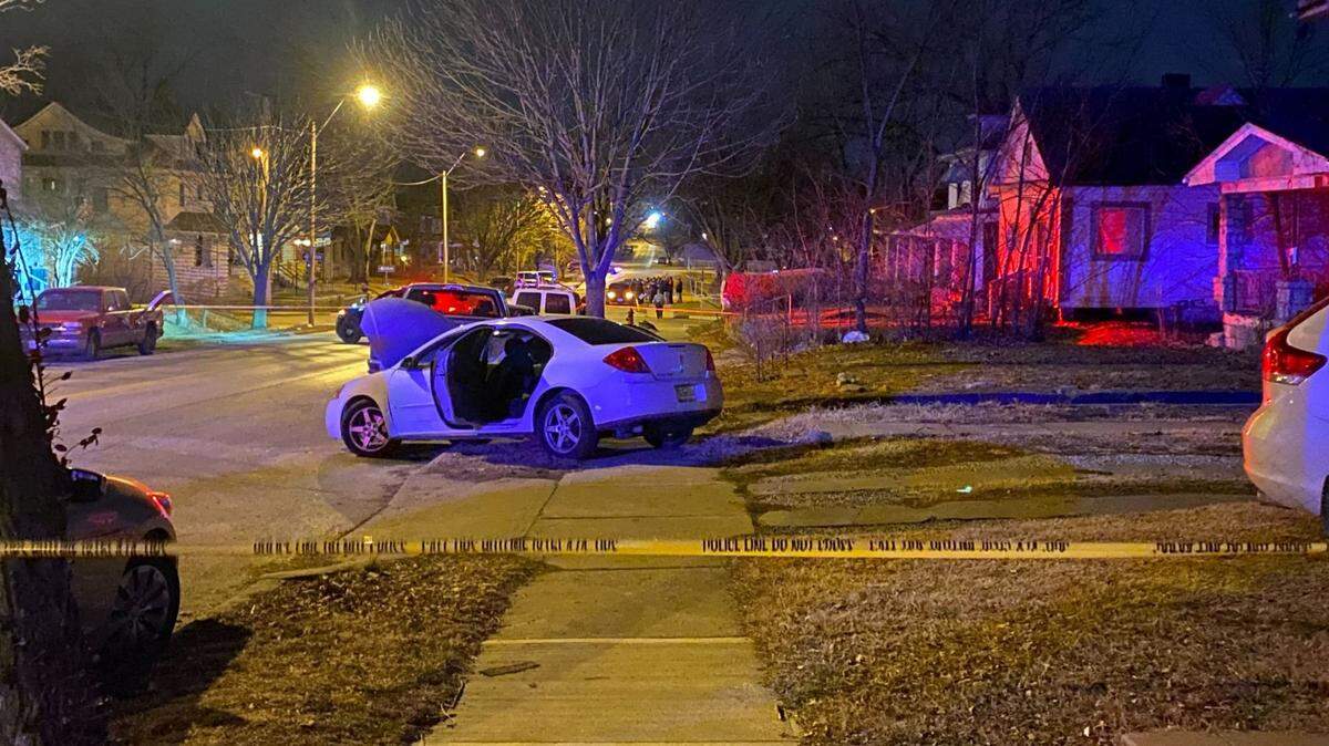 Kansas City police responded to a homicide at 28th Street and Brooklyn Avenue on Saturday night.