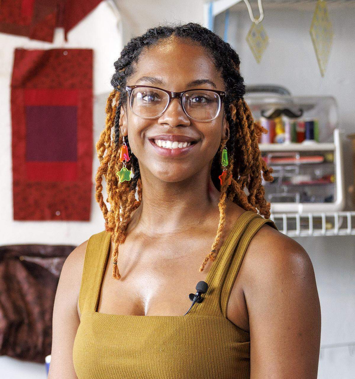 Aleah Washington attended the Kansas City Art Institute and was named a Charlotte Street studio resident in 2023.