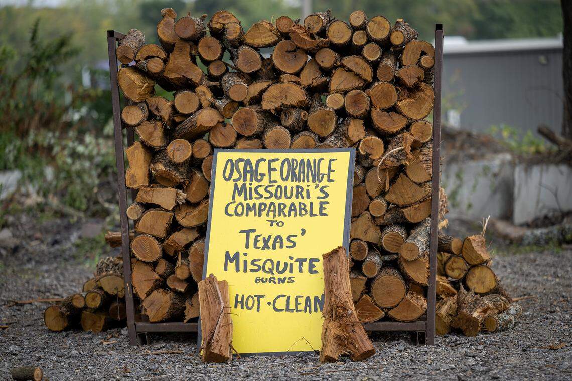 Woodyard Bar-B-Que, 3001 Merriam Lane, in Kansas City, Kansas, originated in 1913 as Southside Patio and Wood Company, a business that sold wood and coal. The company originally supplied wood to other Kansas City barbecue restaurants before becoming a barbecue joint itself. They still sell many varieties of wood.