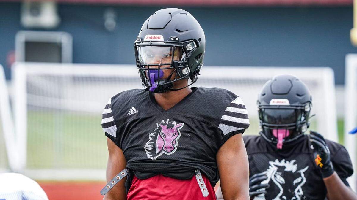 Williams Nwaneri is a five-star defensive end from Lee’s Summit North who recently made history as Kansas City’s first No. 1-ranked high school football player in the country.