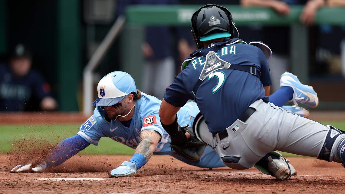 How the Royals played complementary baseball in home victory over the Mariners
