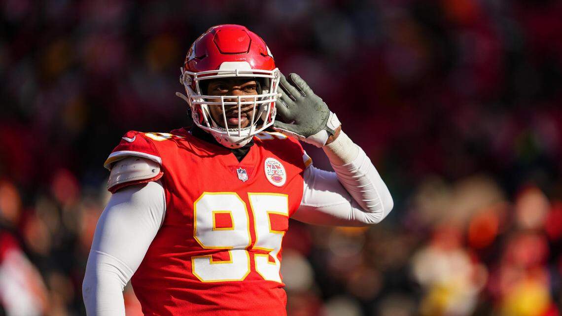 Has Chris Jones’ story turned? Chiefs GM ‘hopeful’ All-Pro defender will play in opener