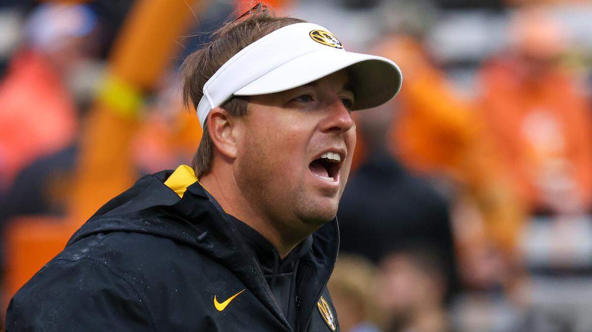 Missouri Tigers head coach Eliah Drinkwitz before the game against the Tennessee Volunteers at Neyland Stadium on Nov. 12, 2022.