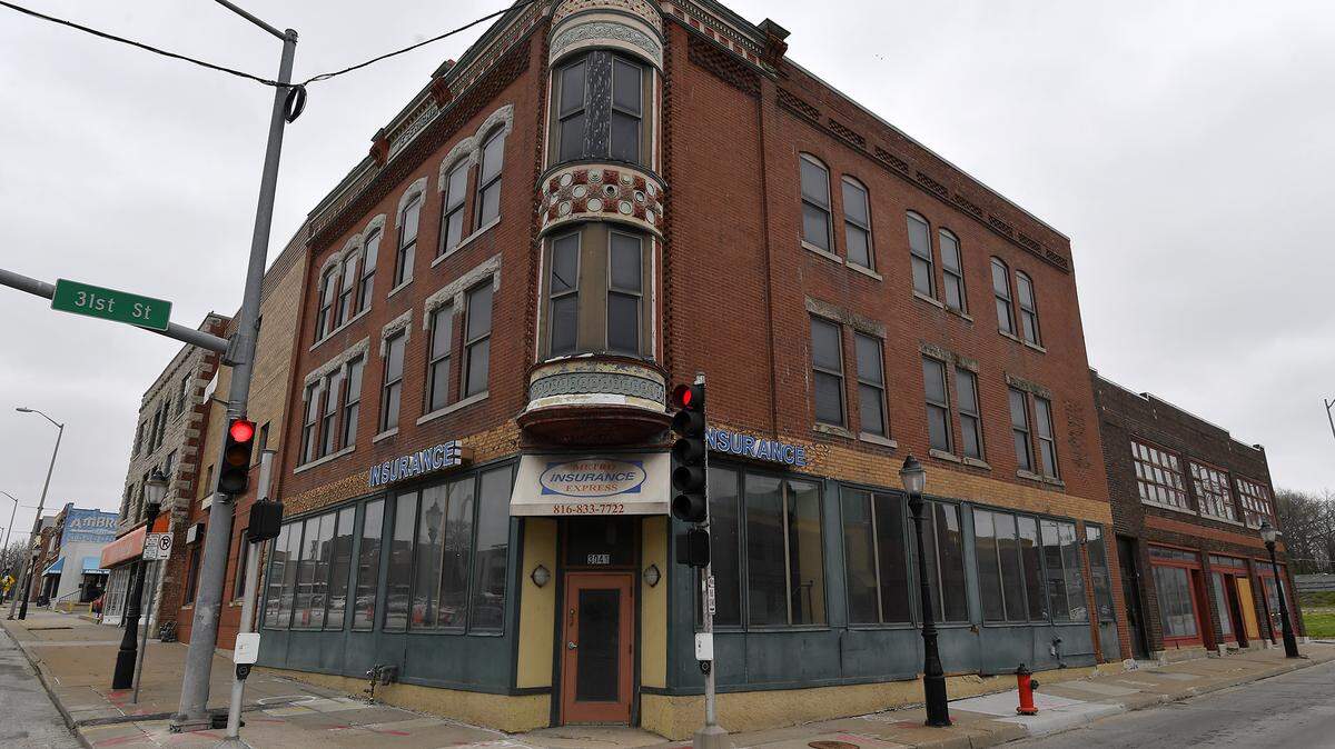 A permit has been filed to begin demolition of buildings on the northeast corner of 31st and Main, which includes a building constructed in 1888 and listed as eligible for the National Register of Historic Places.